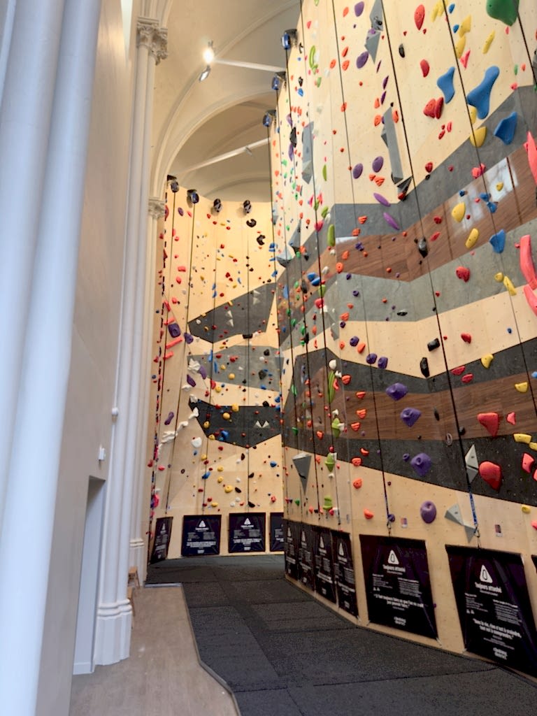 Climbing District - Salle d'escalade à Paris - Sevres-Lecourbe @ Louis Lepron